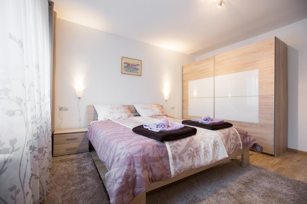 Apartment Max ซาเกร็บ ภายนอก รูปภาพ