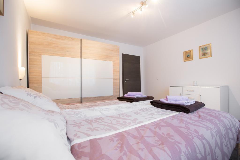 Apartment Max ซาเกร็บ ภายนอก รูปภาพ