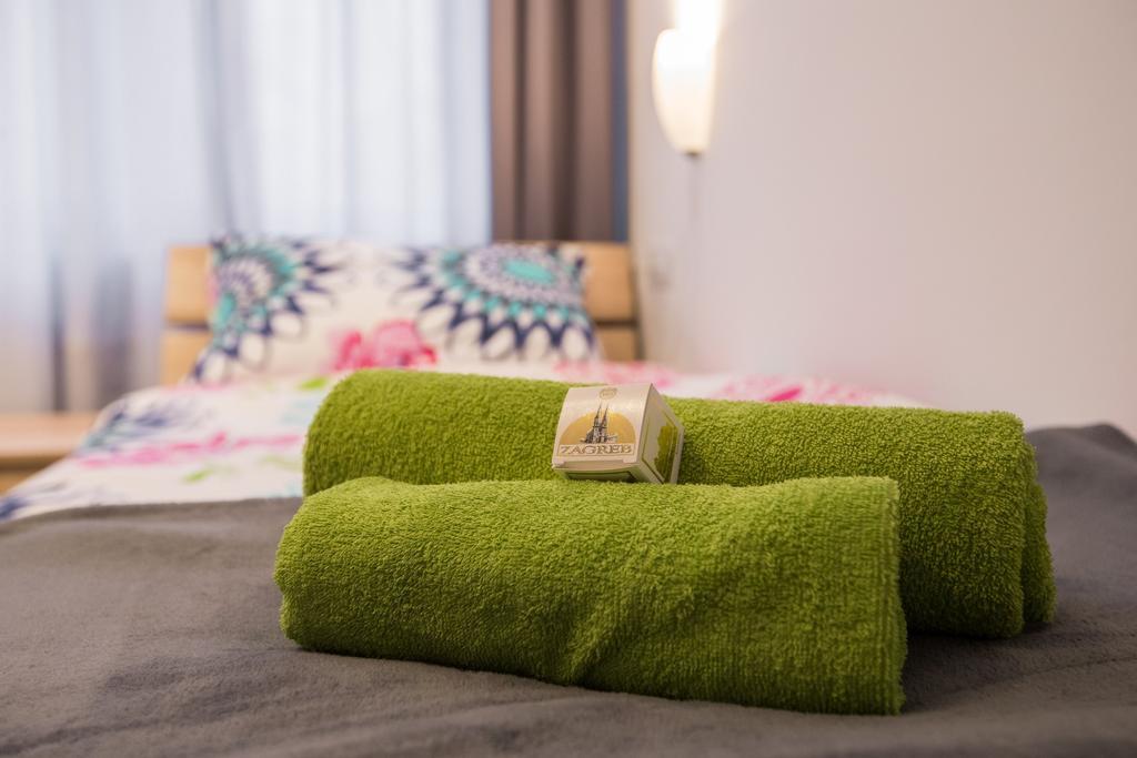Apartment Max ซาเกร็บ ภายนอก รูปภาพ